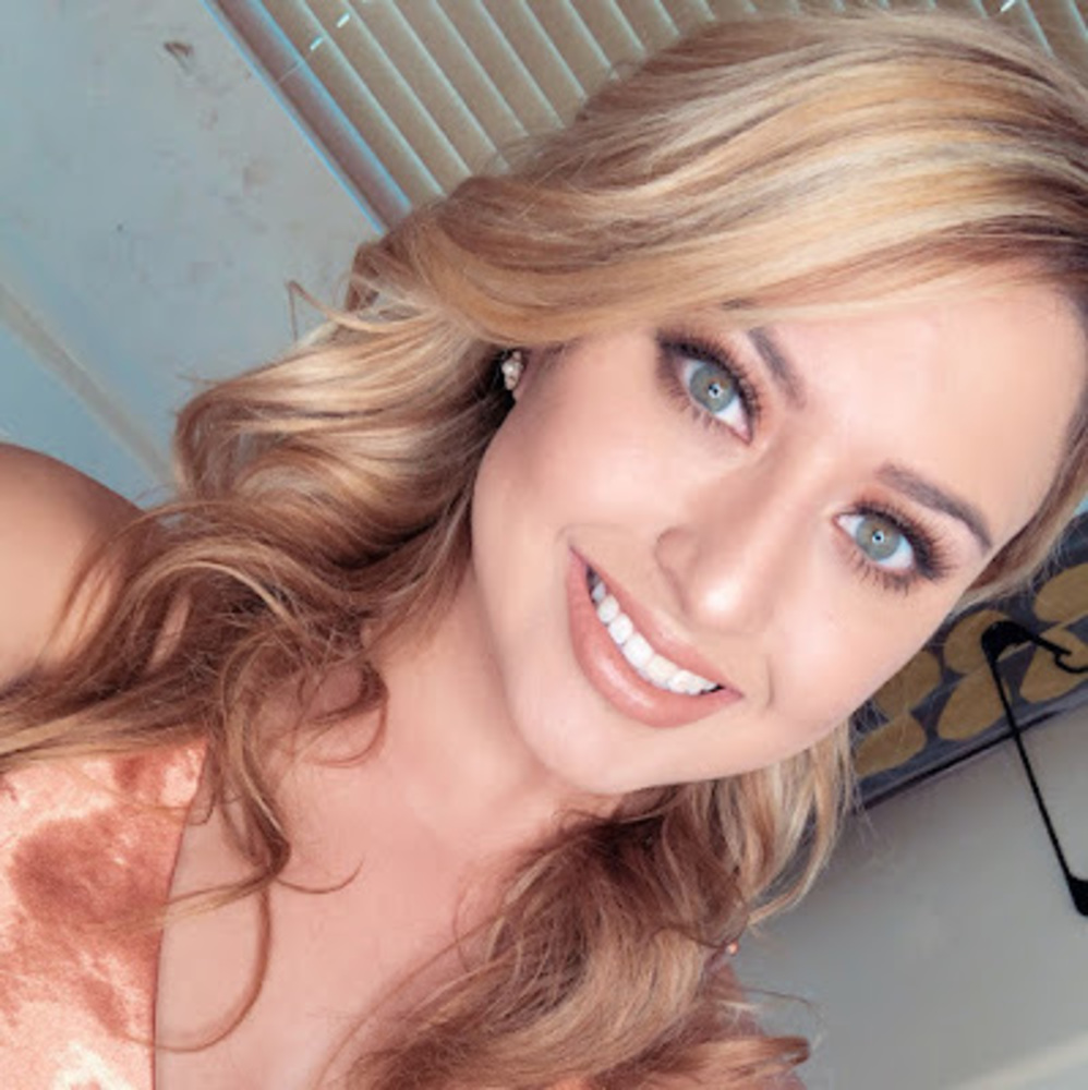 Meet your Posher, Justine